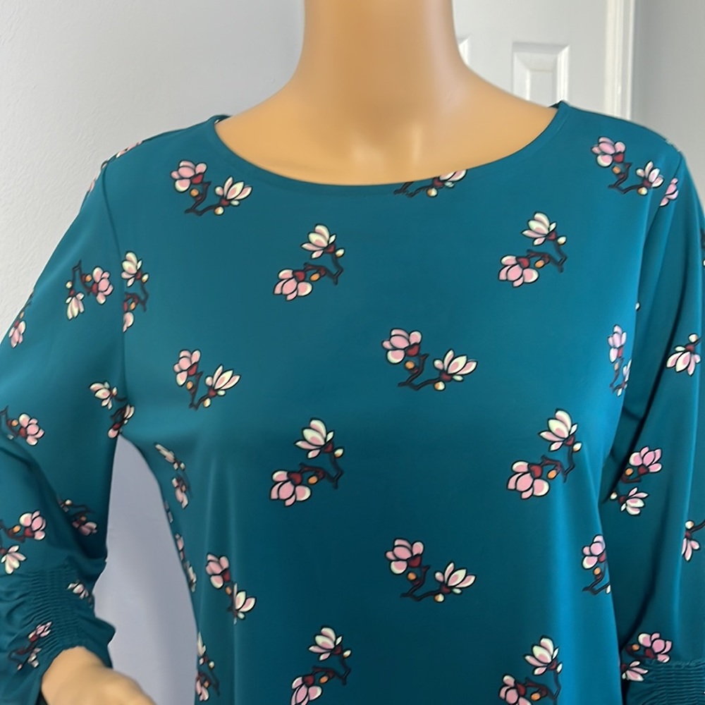 Ann Taylor Factory Turquoise 3/4 Rouched Sleeve Floral Blouse - Picture 2 of 7